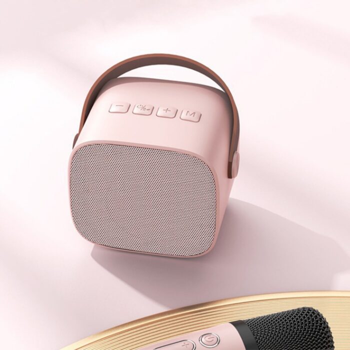 belaide-kolonele-su-mikrofonu-4.jpg belaide-kolonele-su-mikrofonu-4.jpg