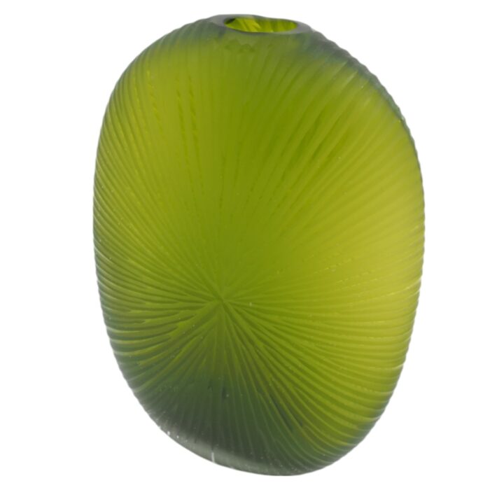 dekoratyvine-stiklo-vaza-1926-cm.jpg dekoratyvine-stiklo-vaza-1926-cm.jpg