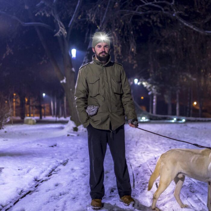 kepure-su-led-sviesa-6.jpg kepure-su-led-sviesa-6.jpg