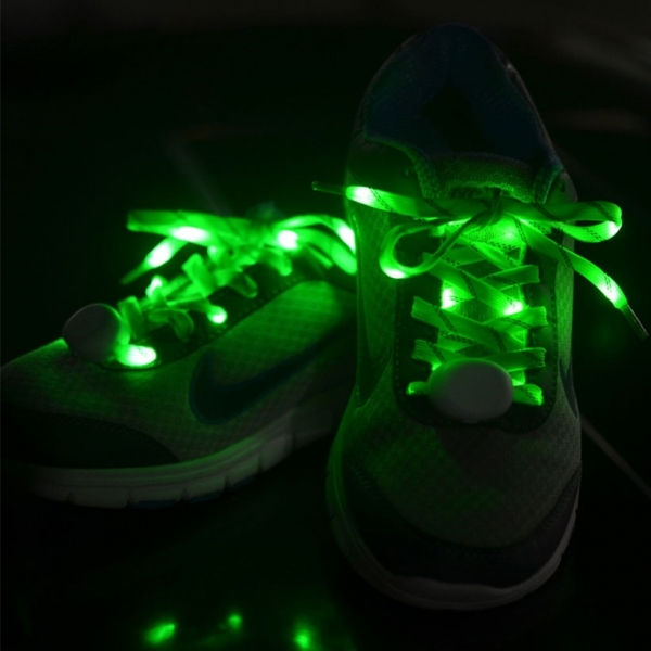 led-svieciantys-batu-raisteliai-5.jpg led-svieciantys-batu-raisteliai-5.jpg