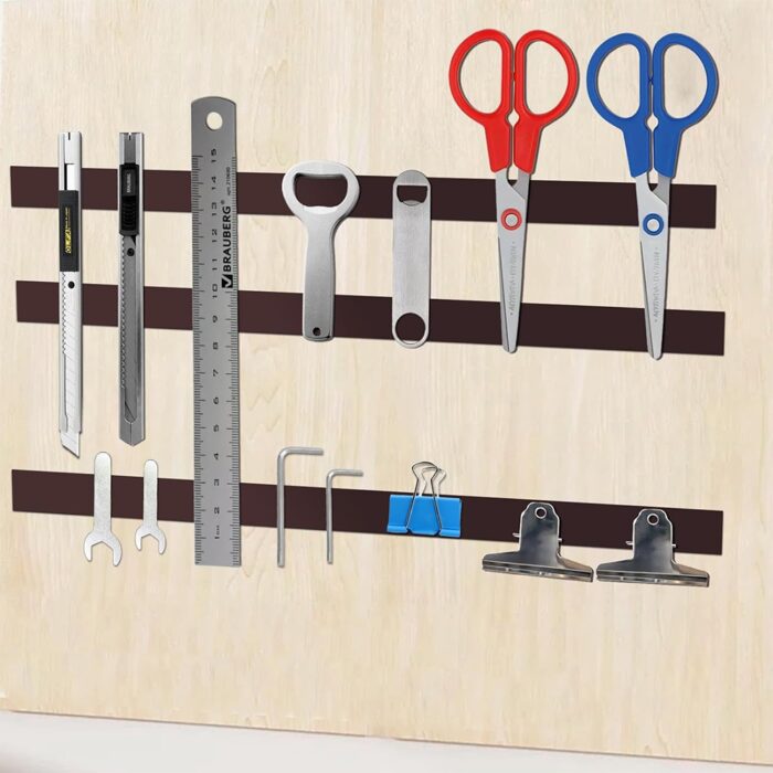 lipni-magnetine-juostele-2.jpg lipni-magnetine-juostele-2.jpg