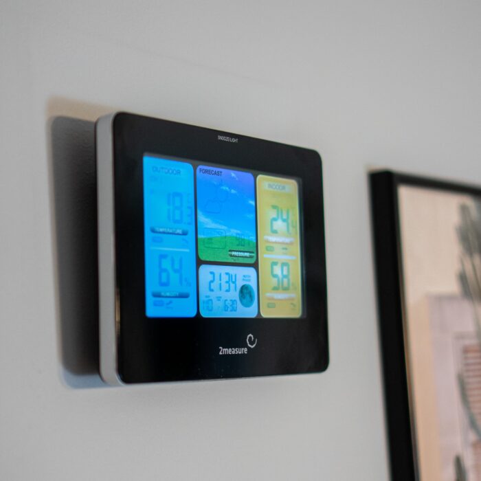 meteorologine-stotis-rcc-elektronine-beviele-jutikline-juoda-4.jpg meteorologine-stotis-rcc-elektronine-beviele-jutikline-juoda-4.jpg