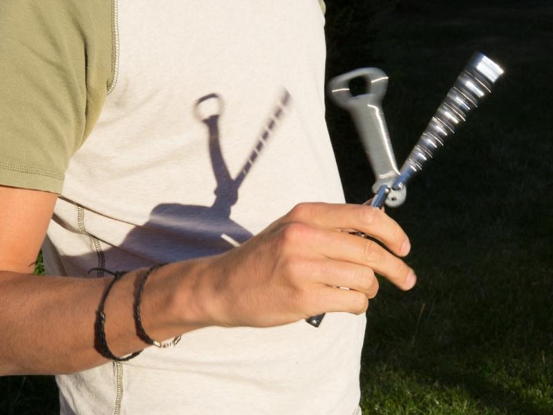 peteliske-butelio-atidarytuvas-3.jpg peteliske-butelio-atidarytuvas-3.jpg