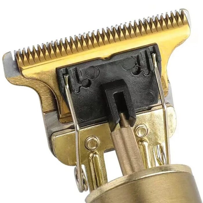 plauku-ir-barzdos-kirpimo-masinele-3.jpg plauku-ir-barzdos-kirpimo-masinele-3.jpg