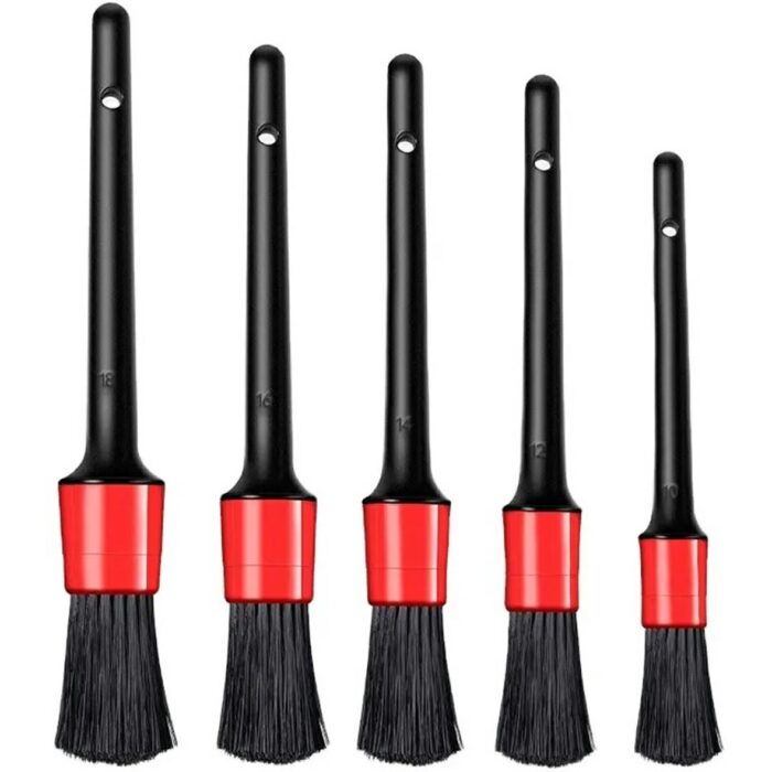 sepeteliu-rinkinys-automobilio-salono-valymui.jpg sepeteliu-rinkinys-automobilio-salono-valymui.jpg