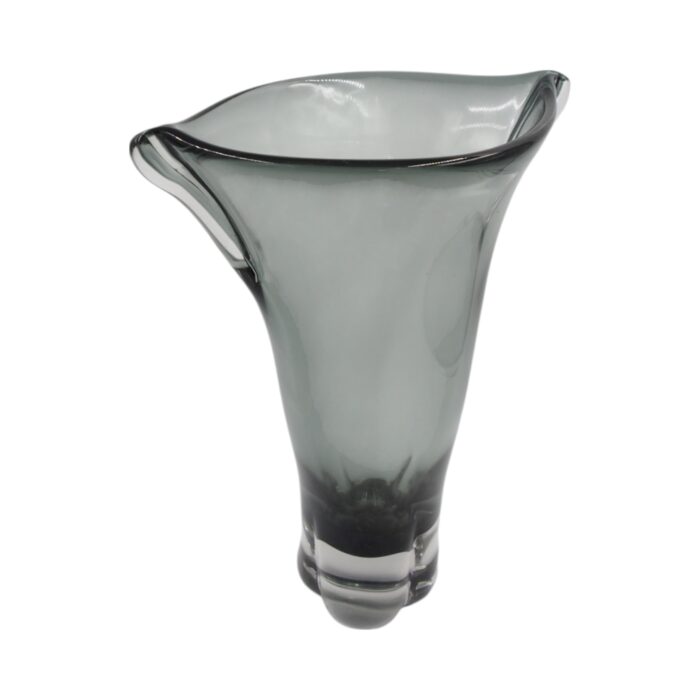 stikline-vaza-301837-cm-forma-lumo-kolekcija.jpg stikline-vaza-301837-cm-forma-lumo-kolekcija.jpg