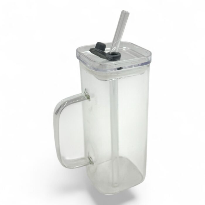 stiklinis-puodelis-su-siaudeliu.jpg stiklinis-puodelis-su-siaudeliu.jpg