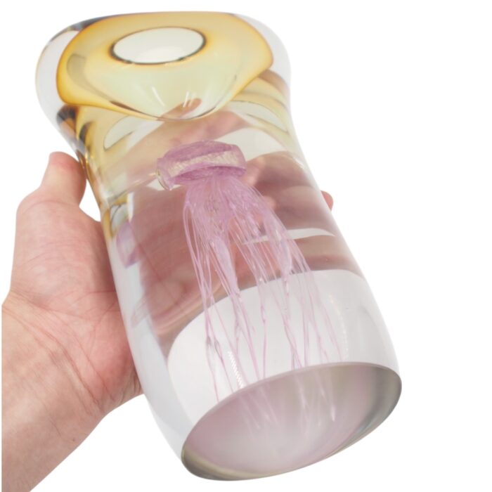 stiklo-skulptura-vaza-188531-cm-4.jpg stiklo-skulptura-vaza-188531-cm-4.jpg