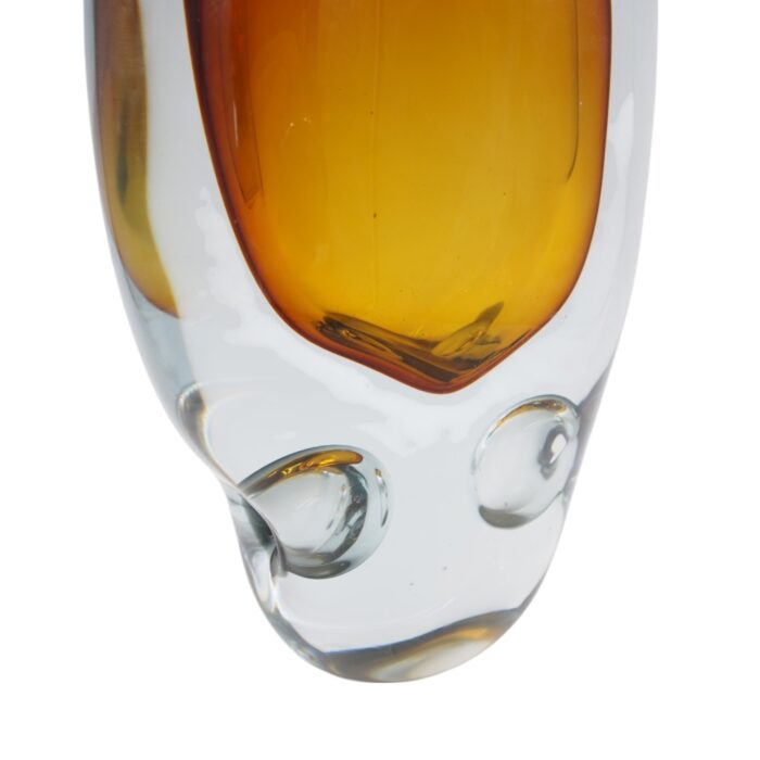 stiklo-vaza-forma-lumo-169265-cm-1.jpg stiklo-vaza-forma-lumo-169265-cm-1.jpg