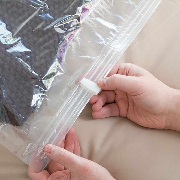 vakuuminis-maisas-drabuziams-70x100cm-7.jpg vakuuminis-maisas-drabuziams-70x100cm-7.jpg