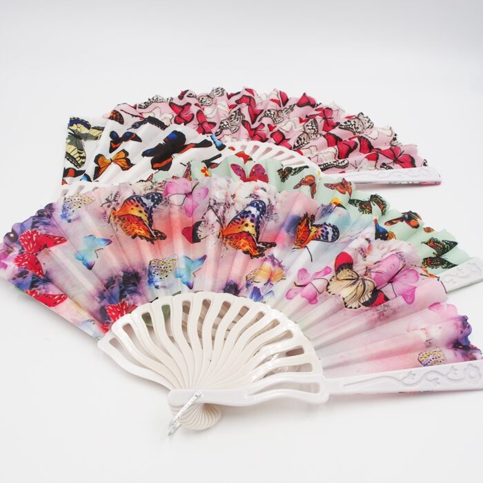 veduokle-drugeliai.jpg veduokle-drugeliai.jpg